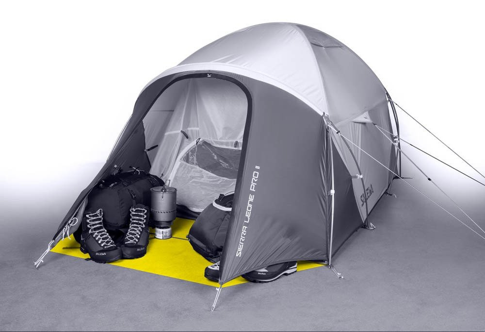 namiot-salewa-552xtm-1.jpg Namiot 3 osobowy Salewa Sierra Leone III light grey/cactus Montiko.pl - obrazek 1